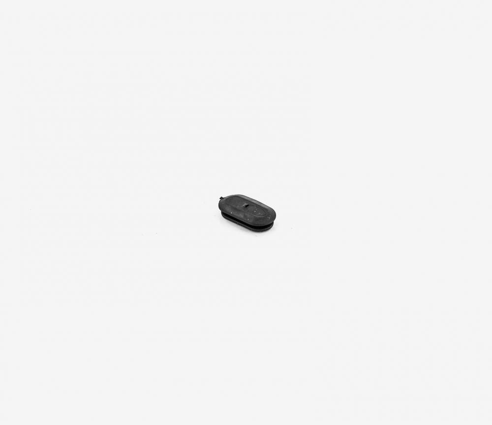 X884 Rubber Grommet Blind 2mm 22x8mm