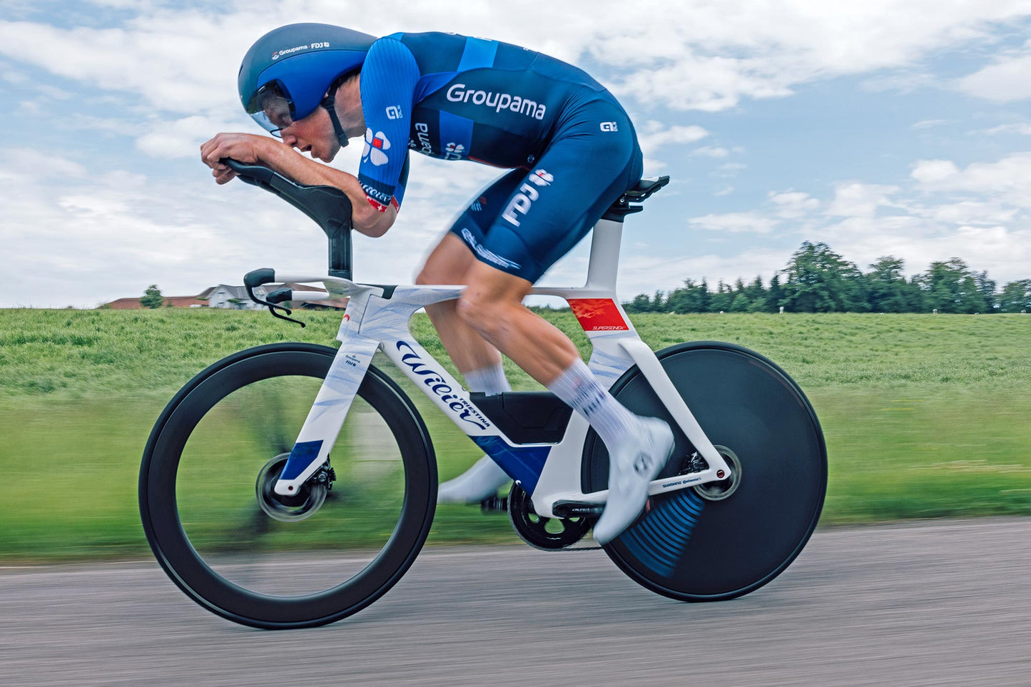 Wilier Supersonica SLR 2025